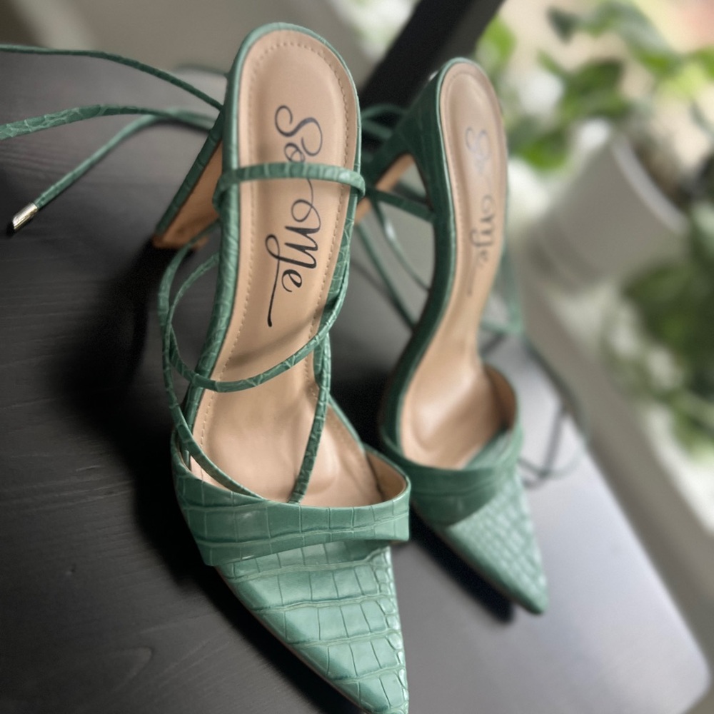 Lace up heels size 10